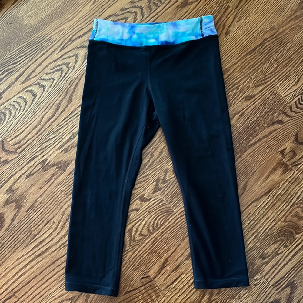 Athleta Girl capri leggings